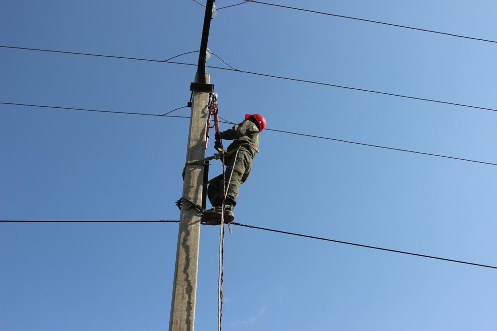 Professionele elektricien in Etten-Leur voert elektrische installaties en reparaties uit met veiligheid en expertise